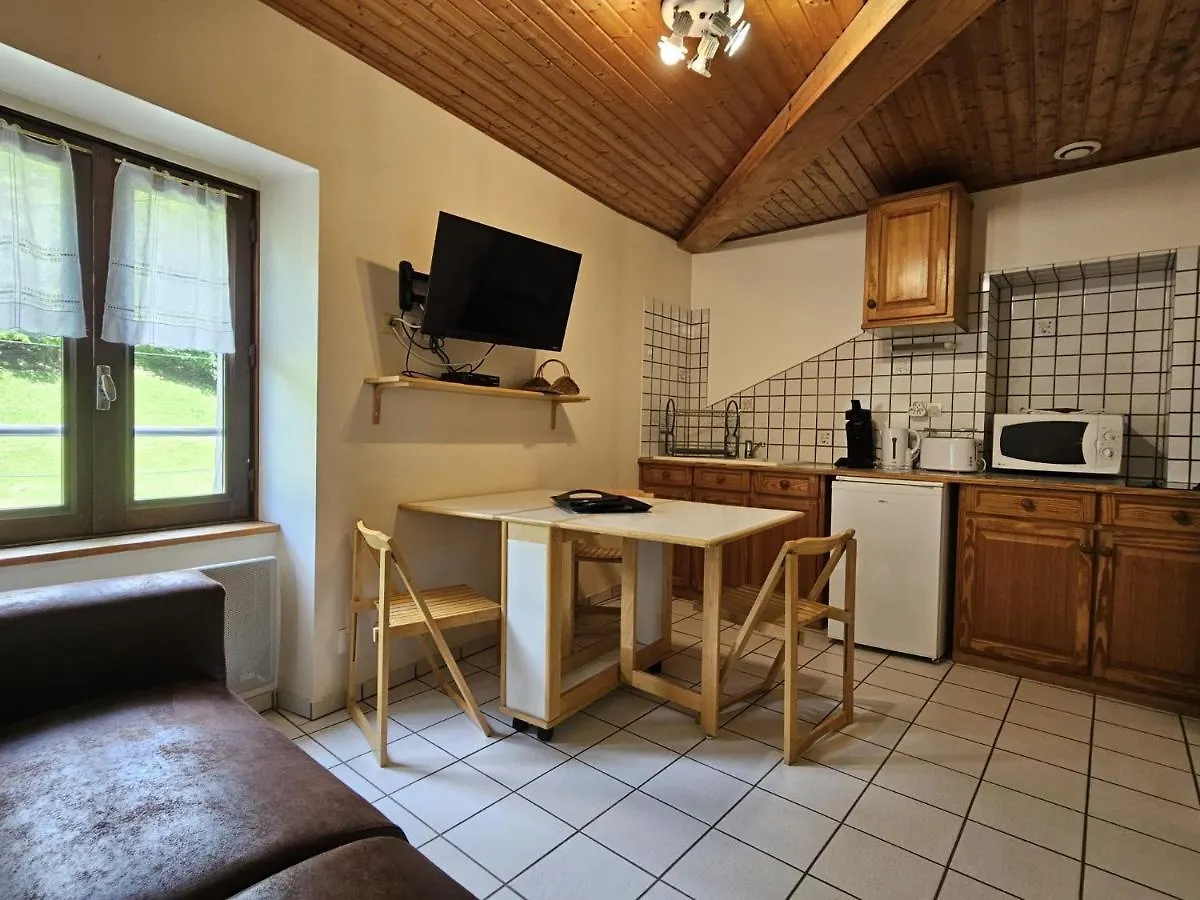 Appartamento Gite De L'Eau Vive Saint-Martin-dʼUriage